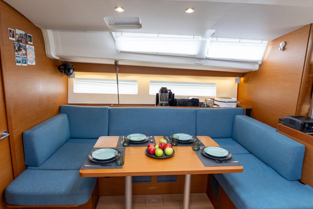 Sun Odyssey 490 Infinitea