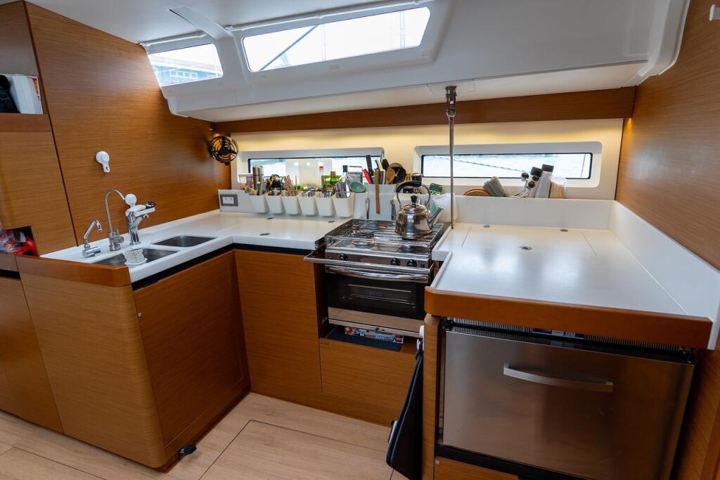 Sun Odyssey 490 Infinitea