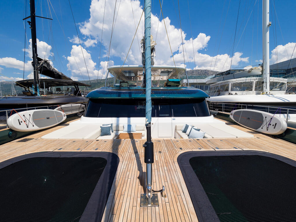 Sunreef 70 Midori