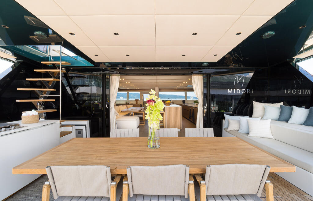 Sunreef 70 Midori