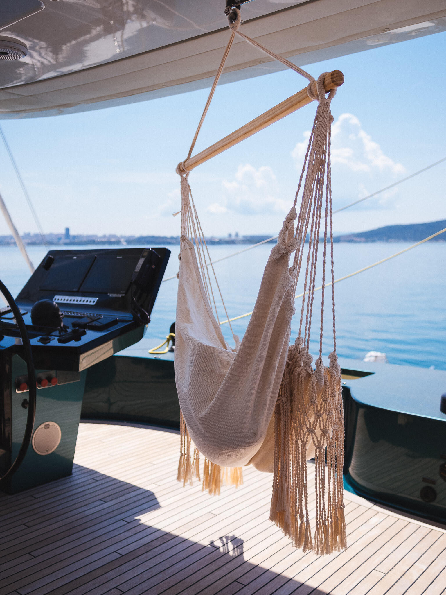 Sunreef 70 Midori